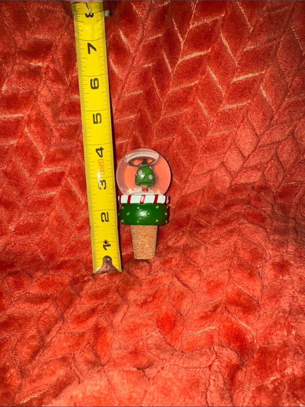 Vintage Christmas Tree Snow Globe Wine Bottle Stopper Festive Holiday Barware De